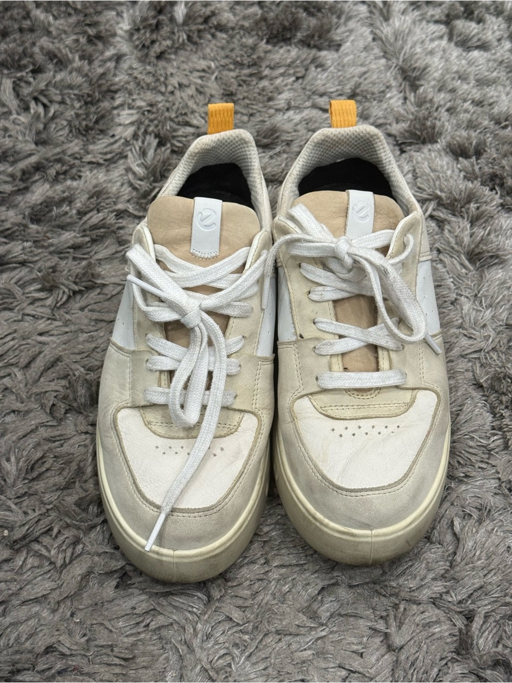 ECCO WOMEN'S STREET 720 GTX SNEAKER